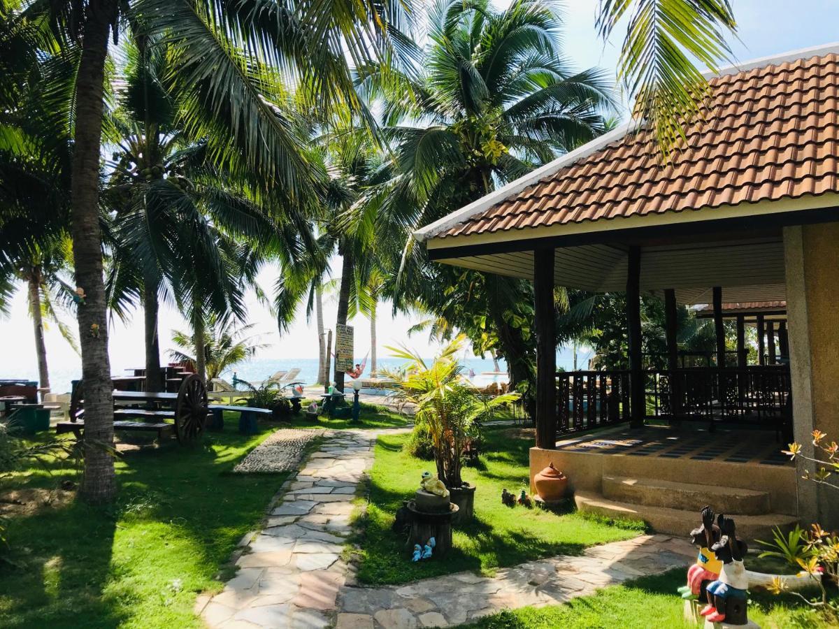 First Villa Beach Resort Baan Tai Eksteriør bilde